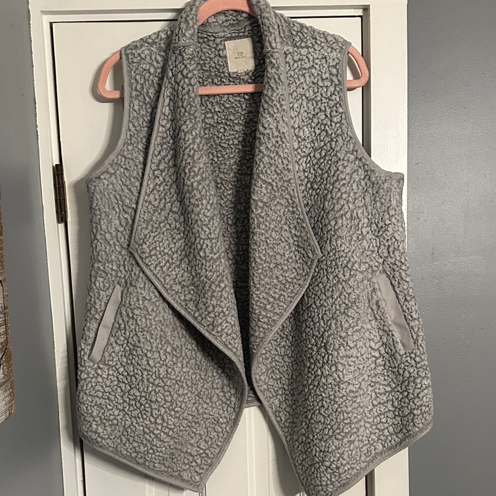 Thread & Supply Open Front Waterfall Sherpa Fleece Vest Gray Women's Size Small